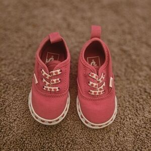 Adorable Pink Vans Baby Sneakers – Heart Detail